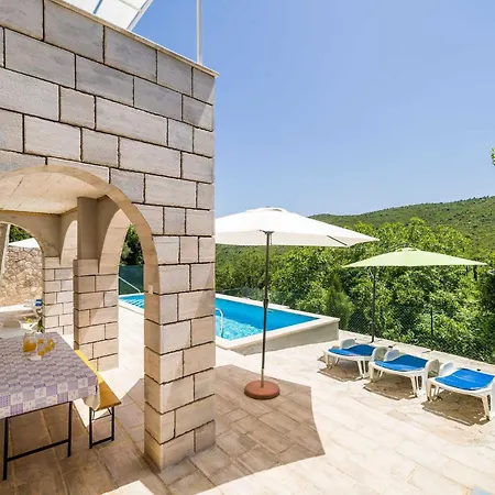 House Ko An-four Bedroom With Terrace And Swimming Pool Gruda