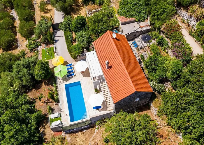 House Ko An-four Bedroom With Terrace And Swimming Pool Dom wakacyjny Gruda