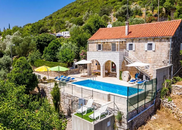 House Ko An-four Bedroom With Terrace And Swimming Pool * Gruda