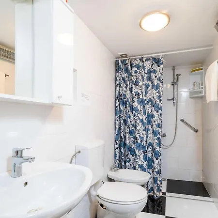 House Ko An-four Bedroom With Terrace And Swimming Pool